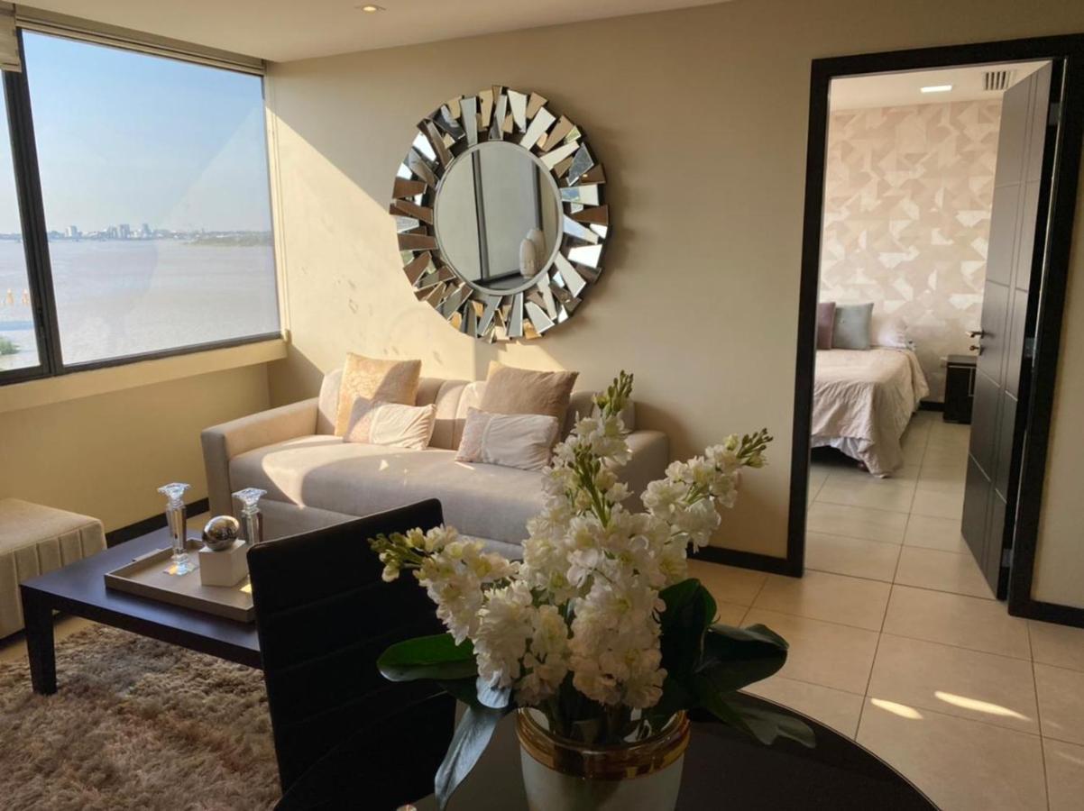 Puerto Santa Ana Luxury Suites 瓜亚基尔 外观 照片