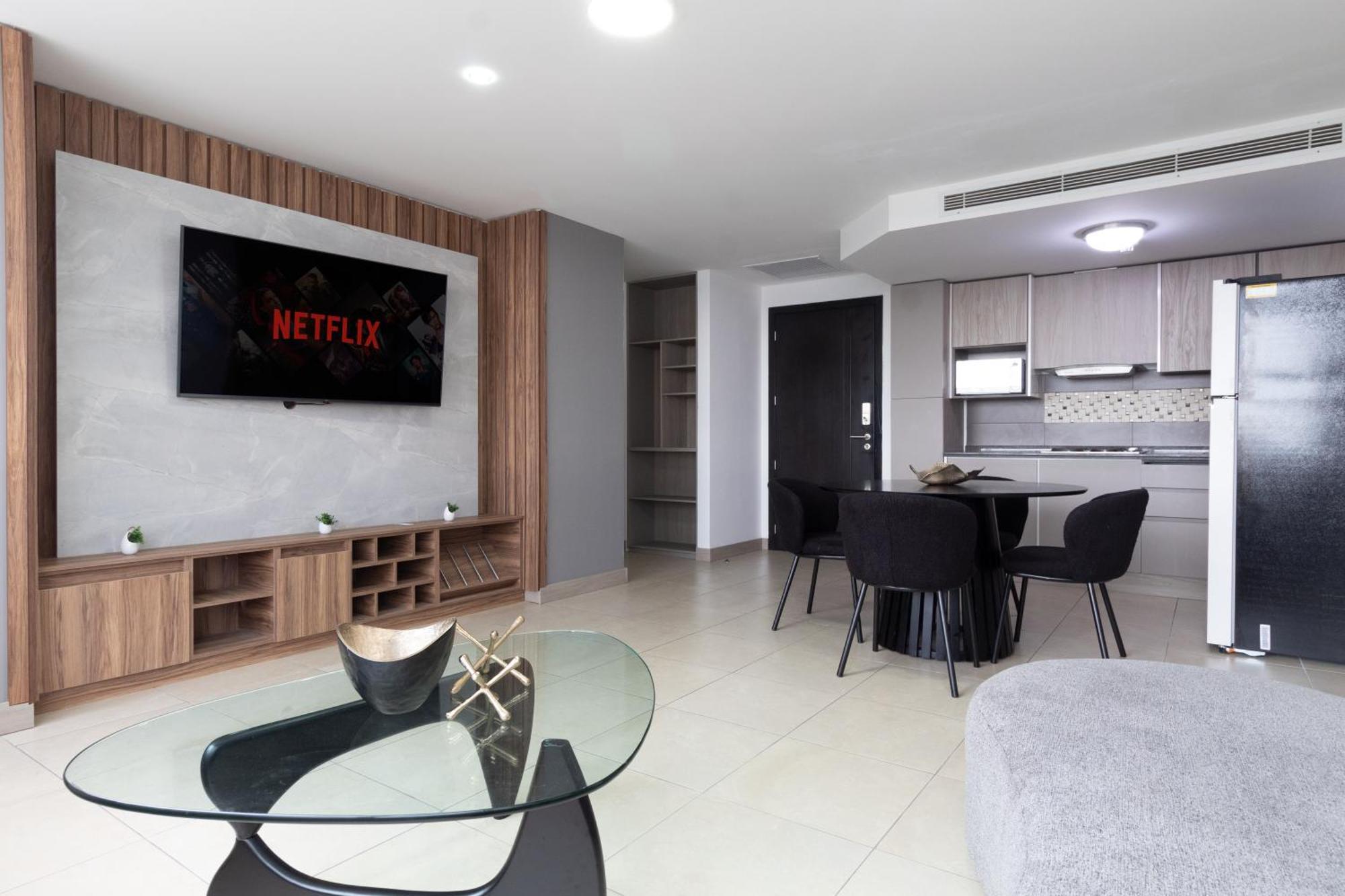 Puerto Santa Ana Luxury Suites 瓜亚基尔 外观 照片